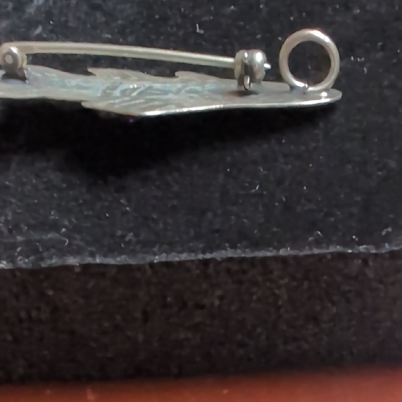 Sterling Silver Artisan Brooch with Purple Gem - Picture 3 of 5